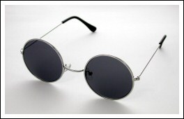 JohnLennonSunglasses.com